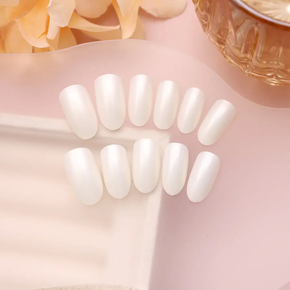 Glazed Pearl press-on nails full set