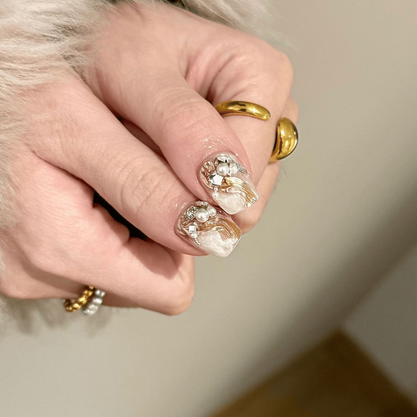 a81a49fa-95d4-4558-b05c-3a192e288c0f